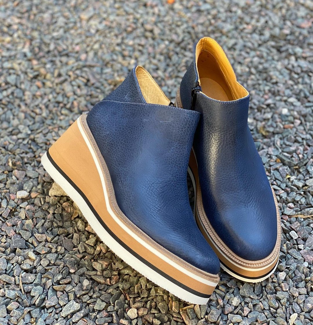 HOT SALE 45% OFFđ„Women's Premium Solid Wedge Ankle Boots